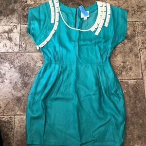 Women's VINTAGE 2010 Aryn K Dress - Sz. M